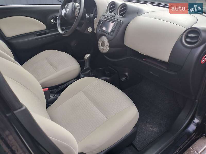 Хэтчбек Nissan Micra 2011 в Ровно