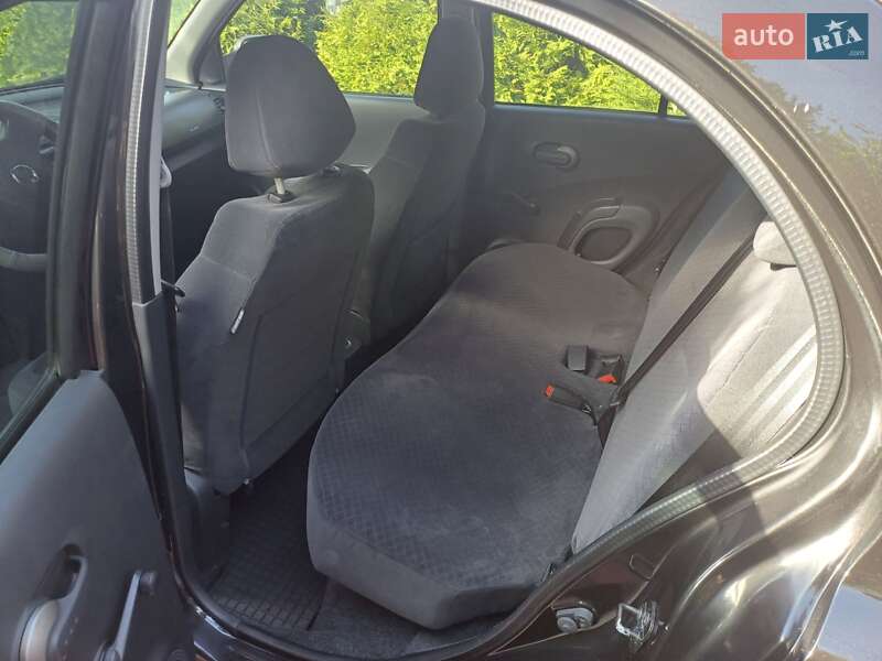 Хетчбек Nissan Micra 2005 в Одесі