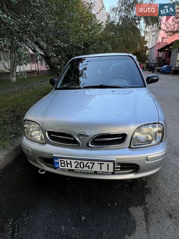 Хэтчбек Nissan Micra 1998 в Одессе