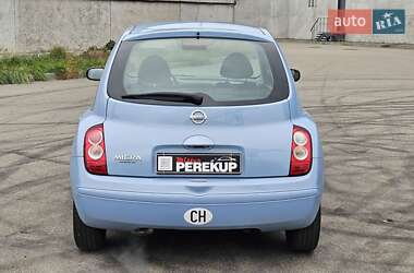 Хэтчбек Nissan Micra 2005 в  фото 5 Хэтчбек Nissan Micra 2005 в