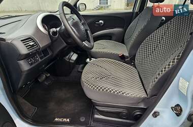 Хэтчбек Nissan Micra 2005 в  фото 12 Хэтчбек Nissan Micra 2005 в