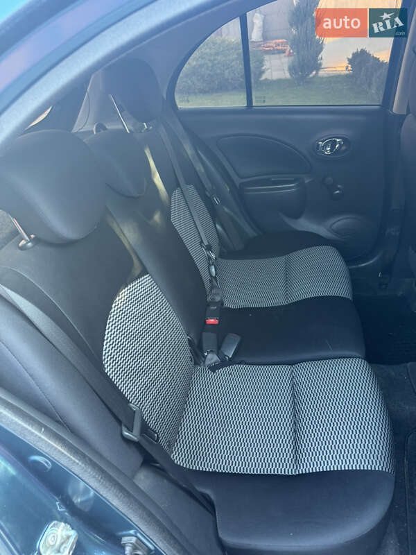 Хэтчбек Nissan Micra 2014 в Днепре