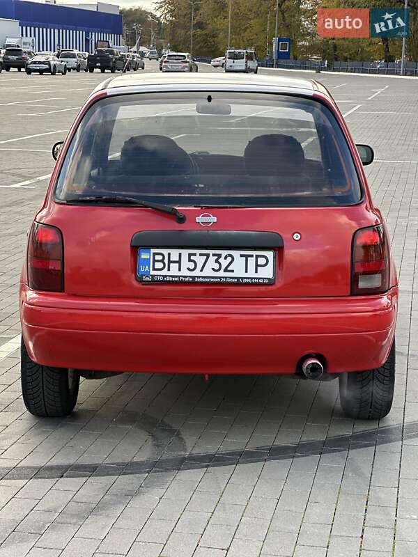 Хэтчбек Nissan Micra 1993 в Одессе