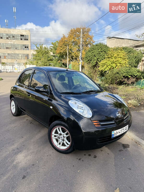 Nissan Micra 2005