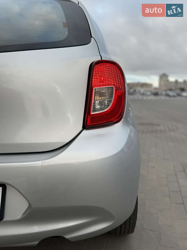 Хэтчбек Nissan Micra 2015 в Одессе