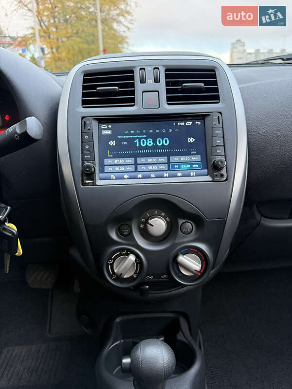 Хэтчбек Nissan Micra 2015 в Одессе