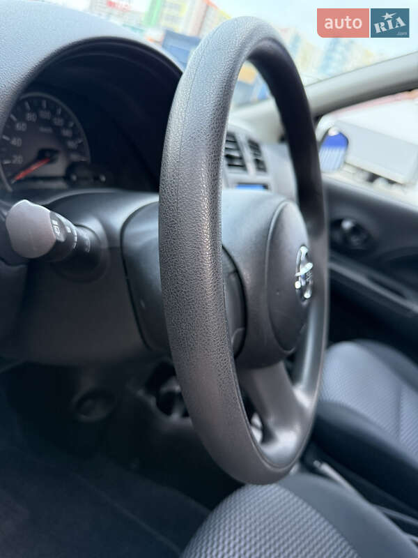 Хэтчбек Nissan Micra 2015 в Одессе