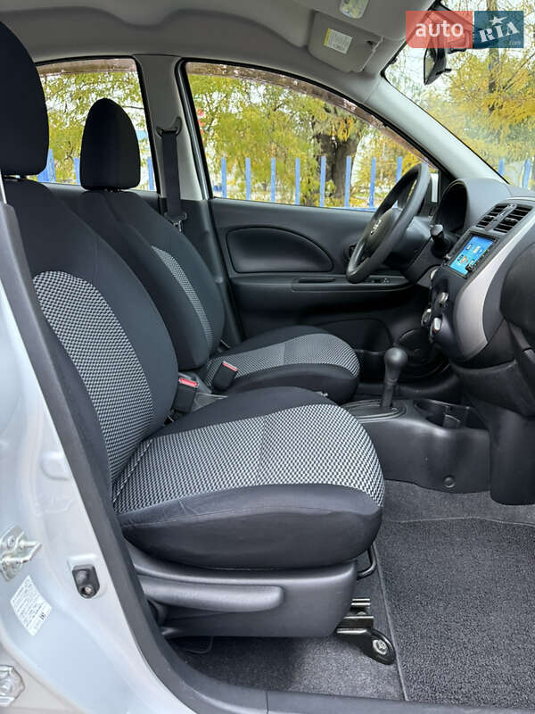 Хэтчбек Nissan Micra 2015 в Одессе