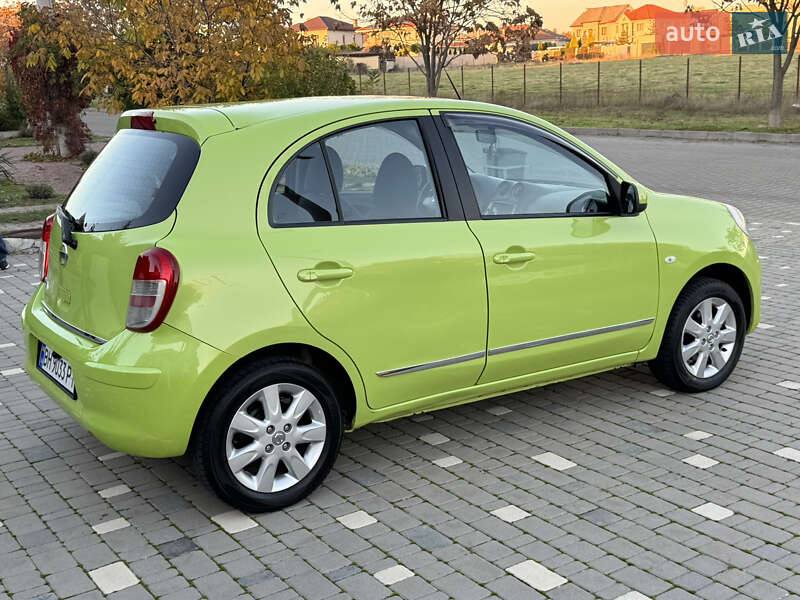 Хетчбек Nissan Micra 2013 в Одесі