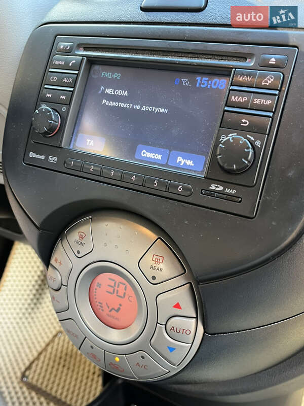 Хэтчбек Nissan Micra 2011 в Львове