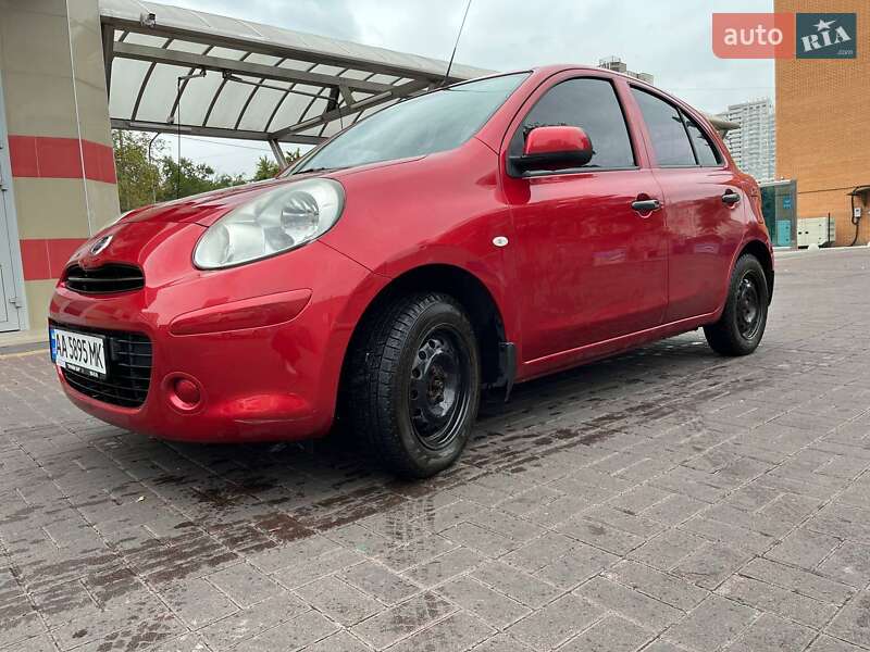 Хетчбек Nissan Micra 2013 в Києві фото 3 Хетчбек Nissan Micra 2013 в Києві