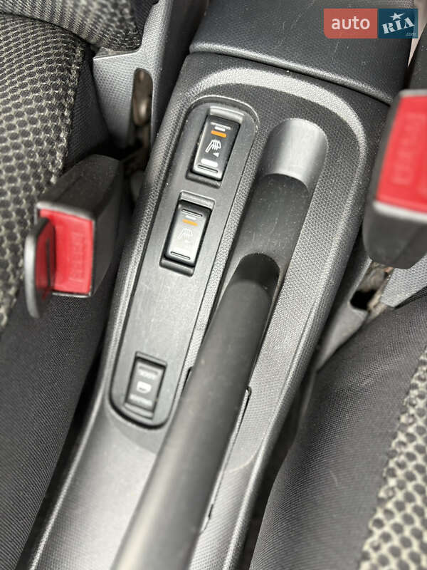 Хетчбек Nissan Micra 2008 в Києві