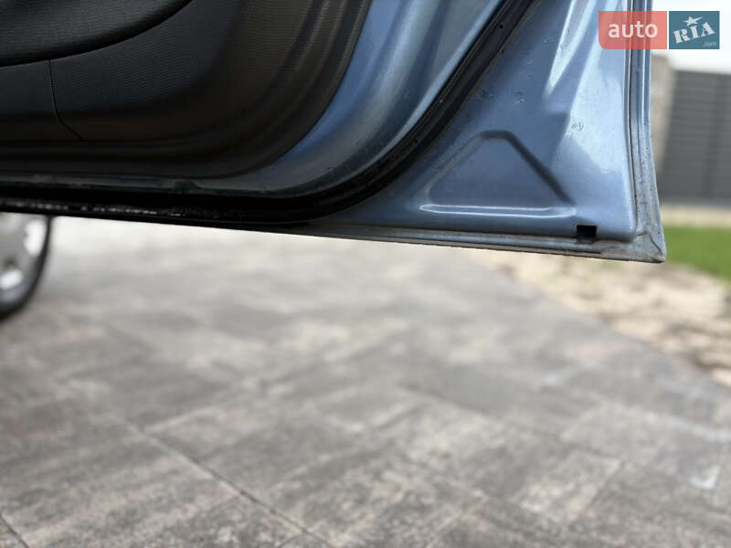 Хетчбек Nissan Micra 2008 в Києві