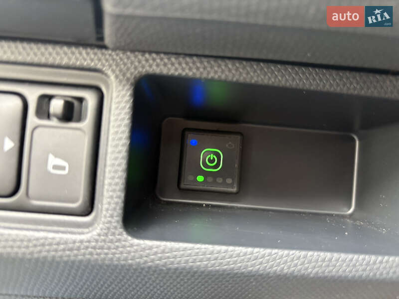 Хетчбек Nissan Micra 2008 в Києві