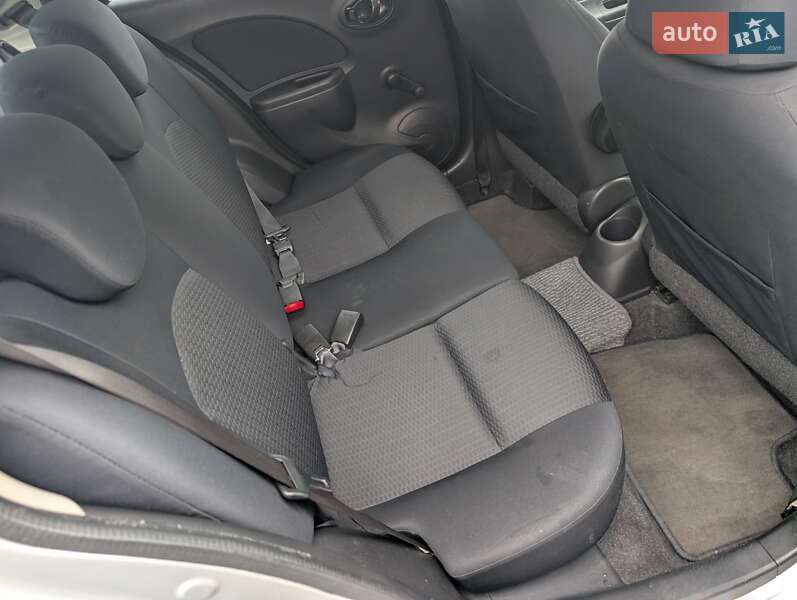 Хетчбек Nissan Micra 2011 в Рівному