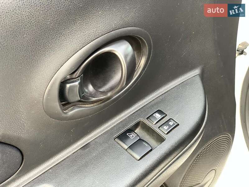 Хэтчбек Nissan Micra 2014 в Виннице фото 17 Хэтчбек Nissan Micra 2014 в Виннице