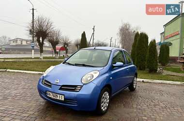 Хэтчбек Nissan Micra 2005 в Киеве