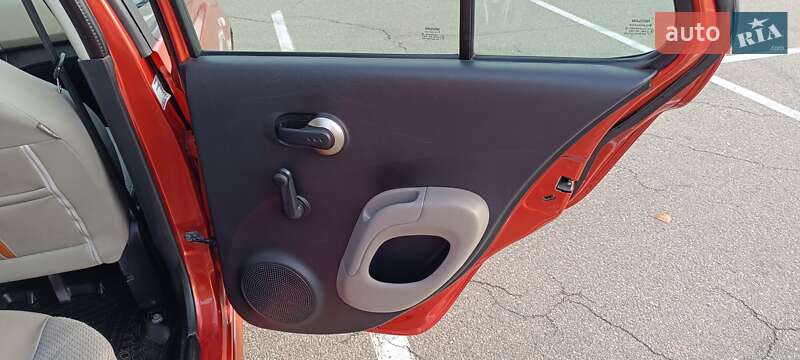 Хэтчбек Nissan Micra 2008 в Киеве