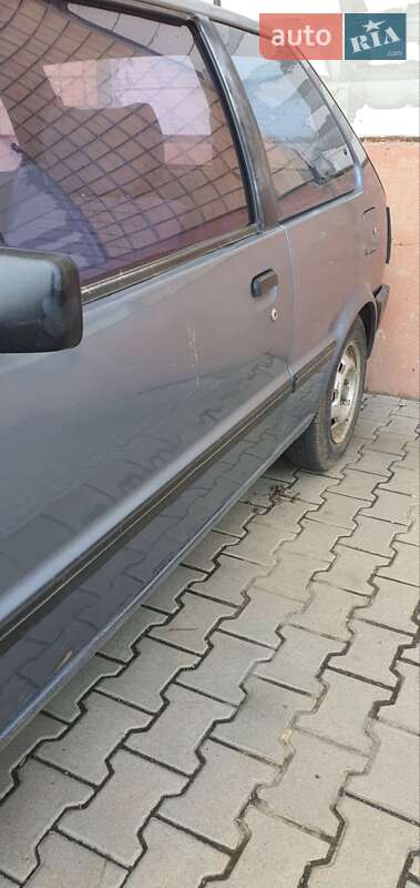 Хэтчбек Nissan Micra 1997 в Краматорске