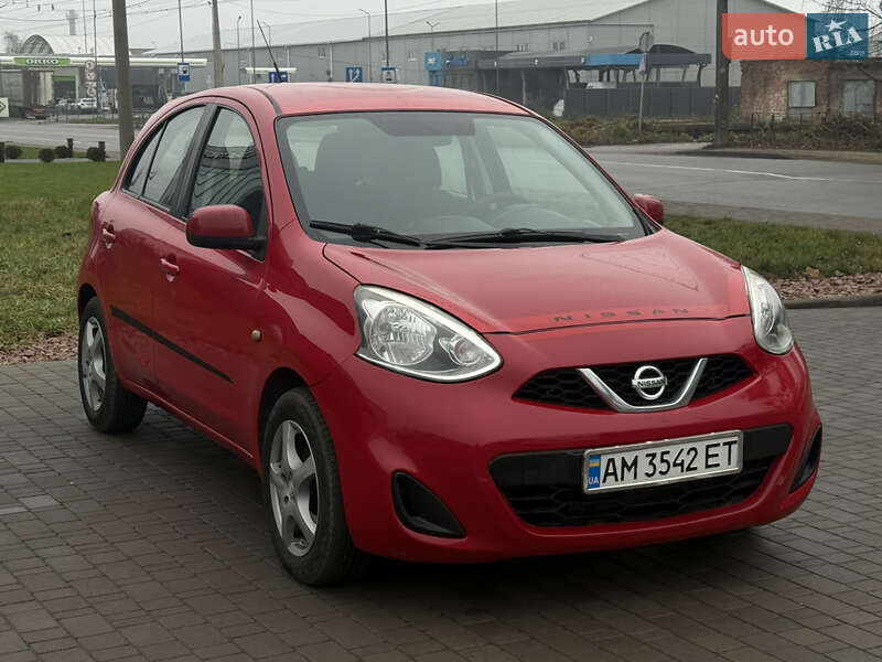 Хэтчбек Nissan Micra 2015 в Житомире