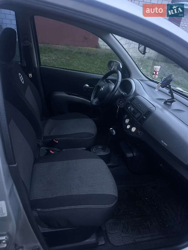 Хэтчбек Nissan Micra 2006 в Звенигородке