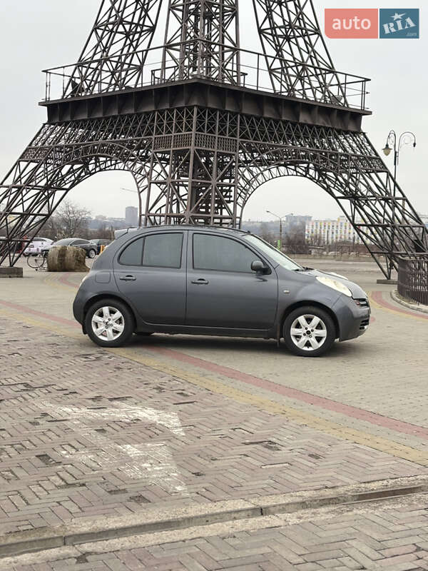 Хэтчбек Nissan Micra 2003 в Харькове