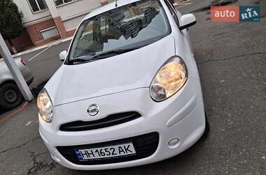 Хэтчбек Nissan Micra 2014 в Кропивницком