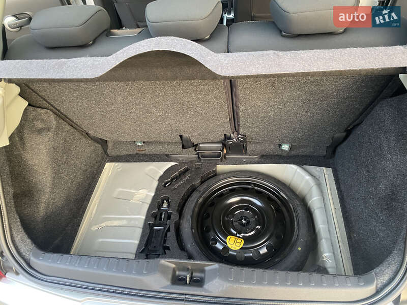 Хетчбек Nissan Micra 2008 в Вінниці