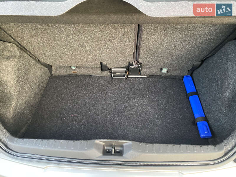 Хетчбек Nissan Micra 2008 в Вінниці