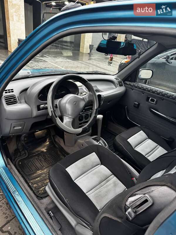 Хетчбек Nissan Micra 1994 в Одесі