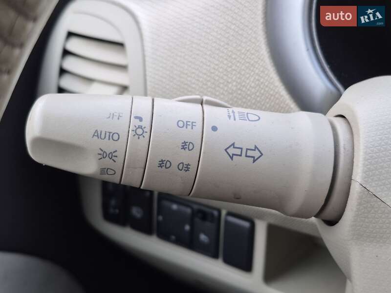 Хэтчбек Nissan Micra 2006 в Одессе фото 29 Хэтчбек Nissan Micra 2006 в Одессе