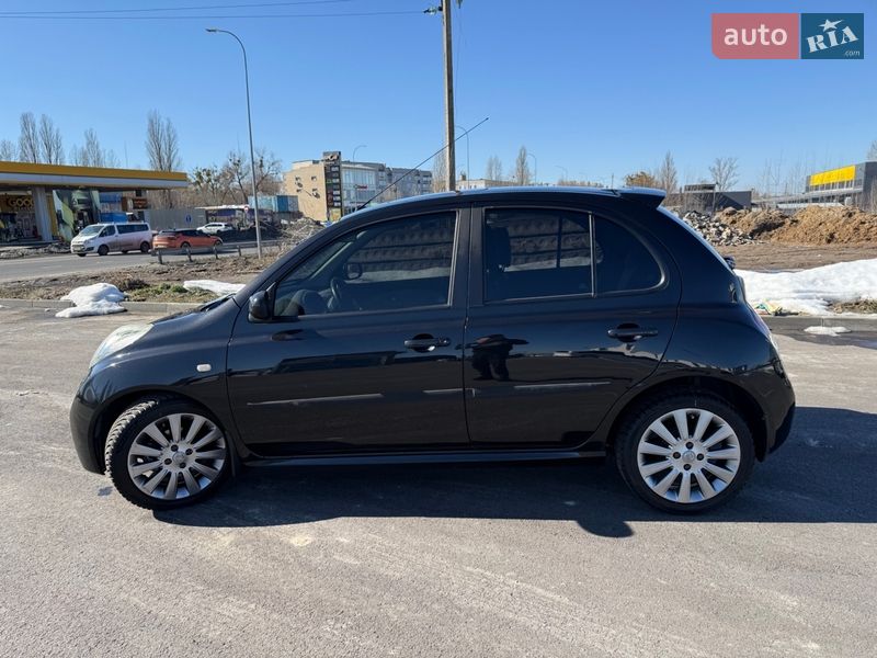 Хэтчбек Nissan Micra 2008 в Буче