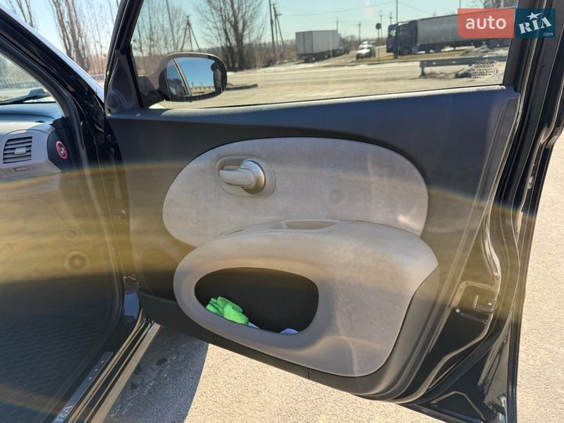 Хэтчбек Nissan Micra 2008 в Буче