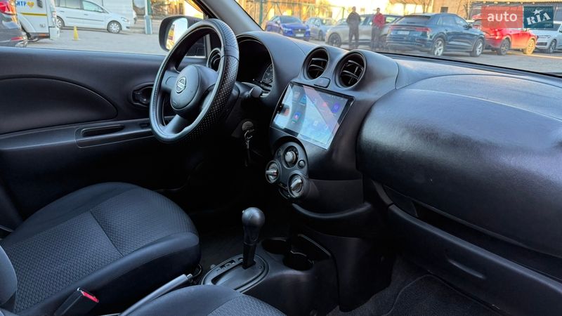 Хэтчбек Nissan Micra 2013 в Киеве