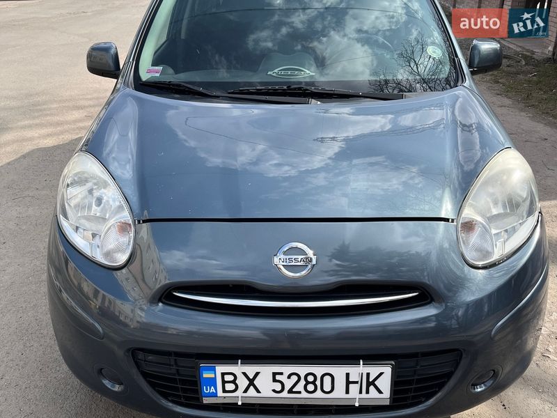 Хетчбек Nissan Micra 2012 в Ярмолинцях