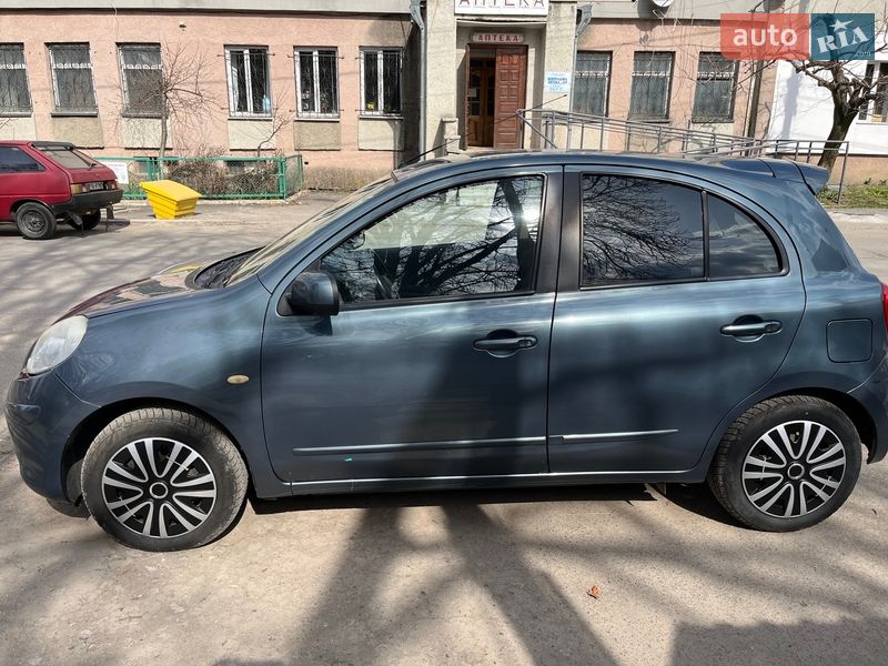 Хетчбек Nissan Micra 2012 в Ярмолинцях