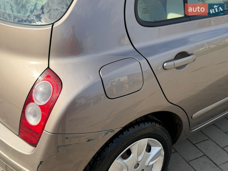 Хетчбек Nissan Micra 2007 в Долині