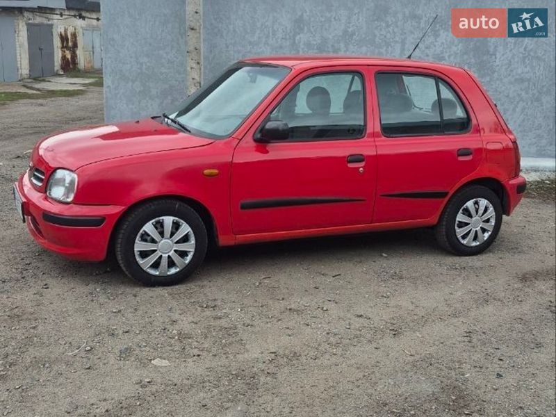 Хэтчбек Nissan Micra 1998 в Днепре