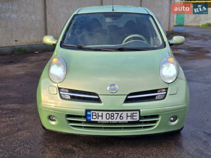Хэтчбек Nissan Micra 2005 в Одессе