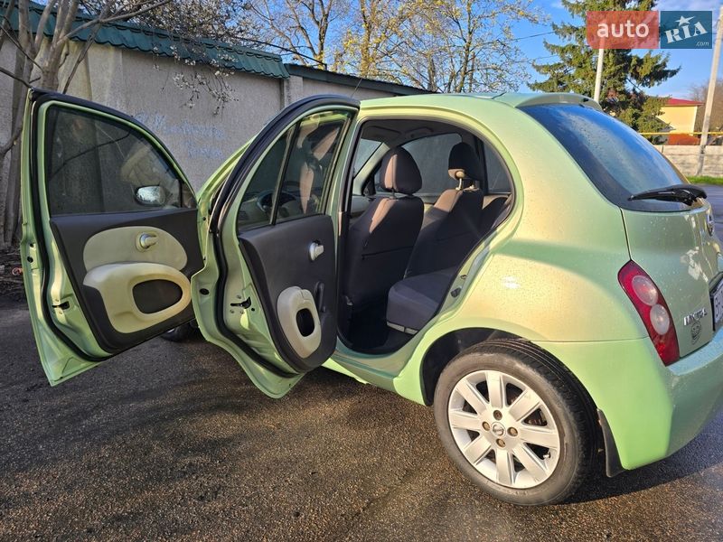 Хэтчбек Nissan Micra 2005 в Одессе