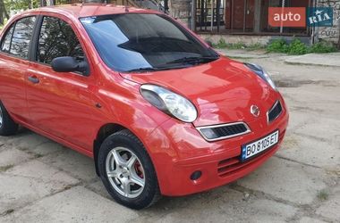 Хетчбек Nissan Micra 2010 в Чернівцях
