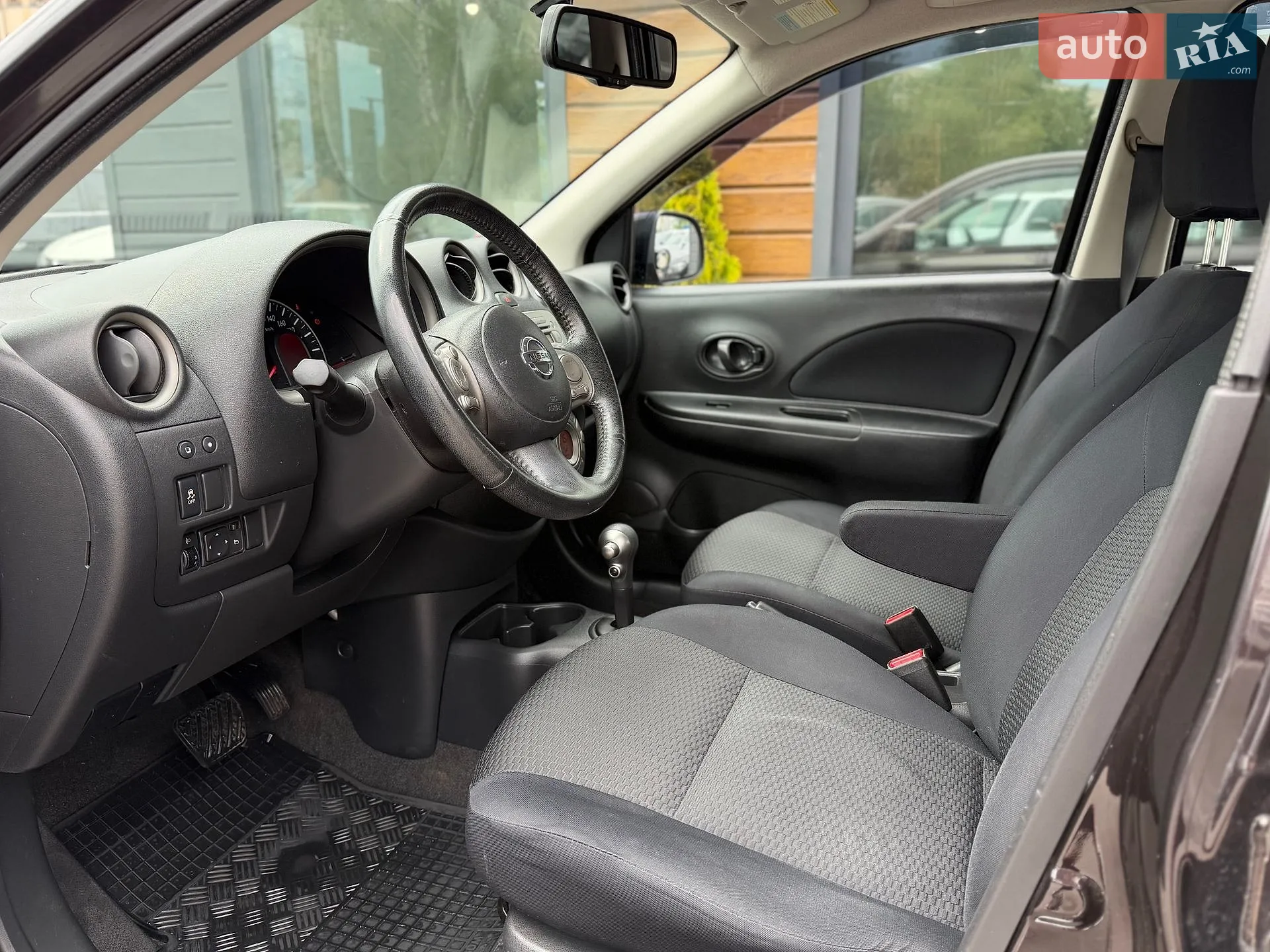 2011 Nissan Micra - мініатюра 27