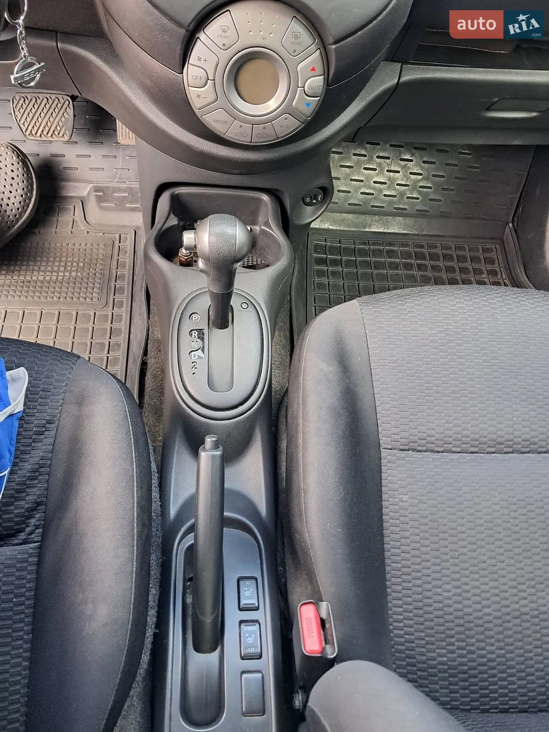 2013 Nissan Micra - мініатюра 9