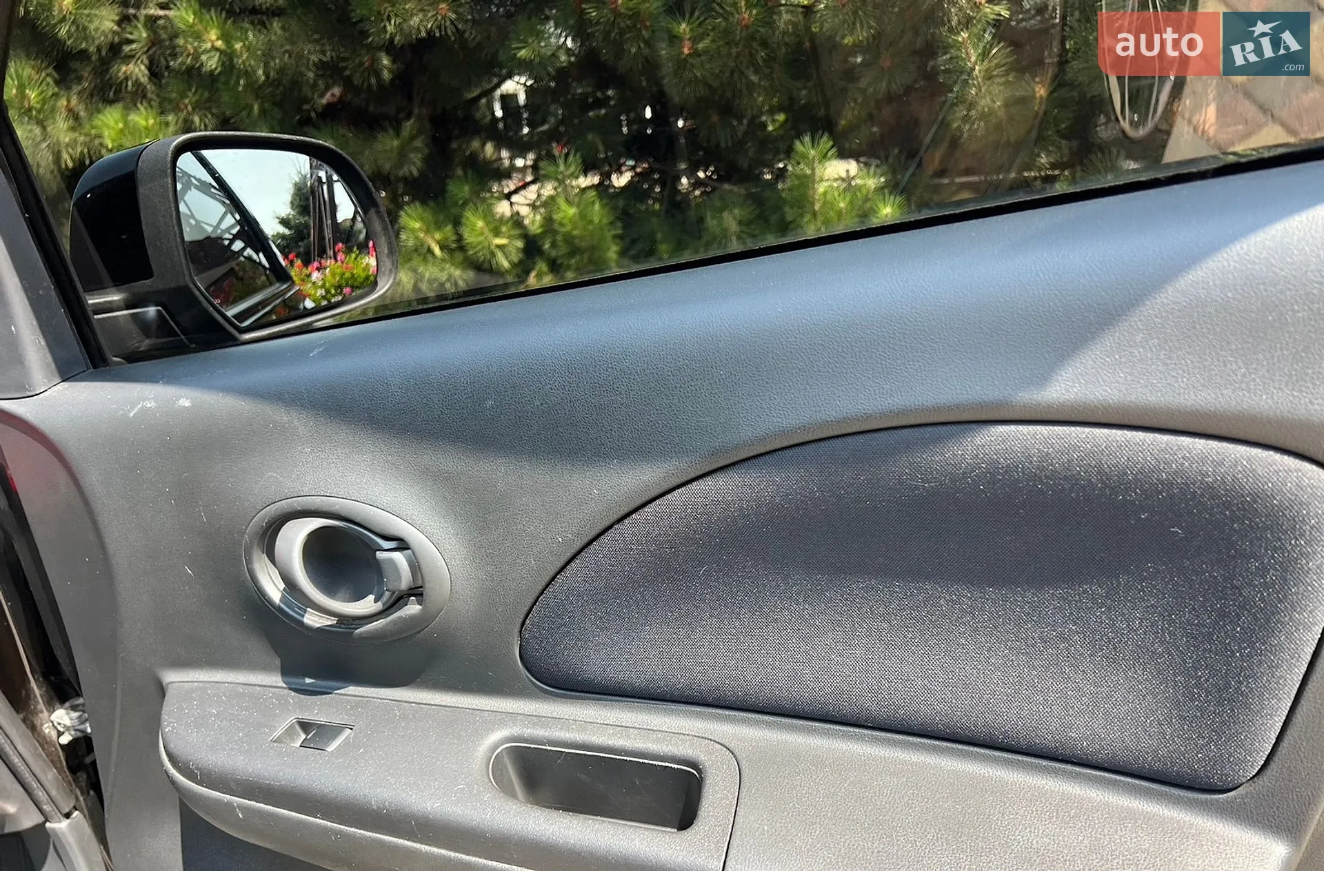 2011 Nissan Micra - мініатюра 22
