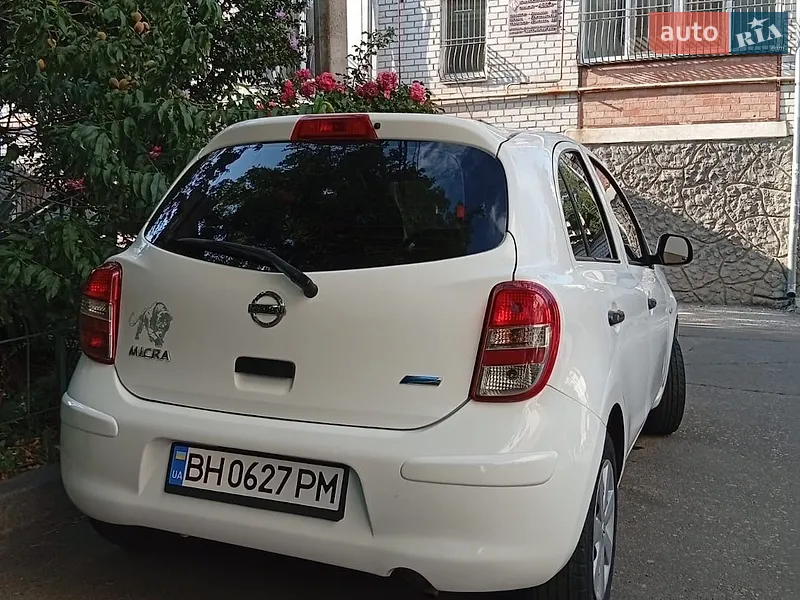 Nissan Micra 2011