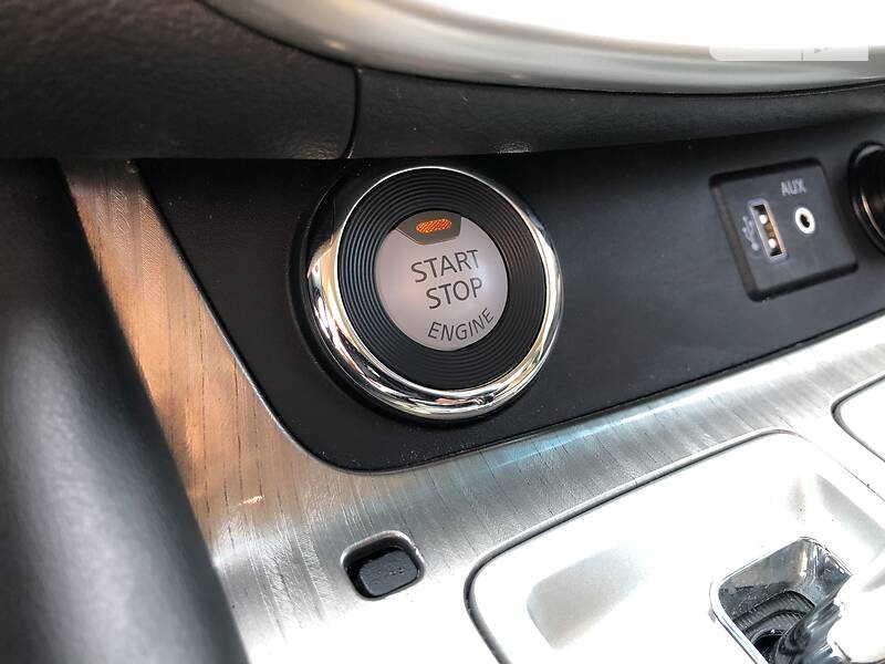 Позашляховик / Кросовер Nissan Murano 2018 в Києві