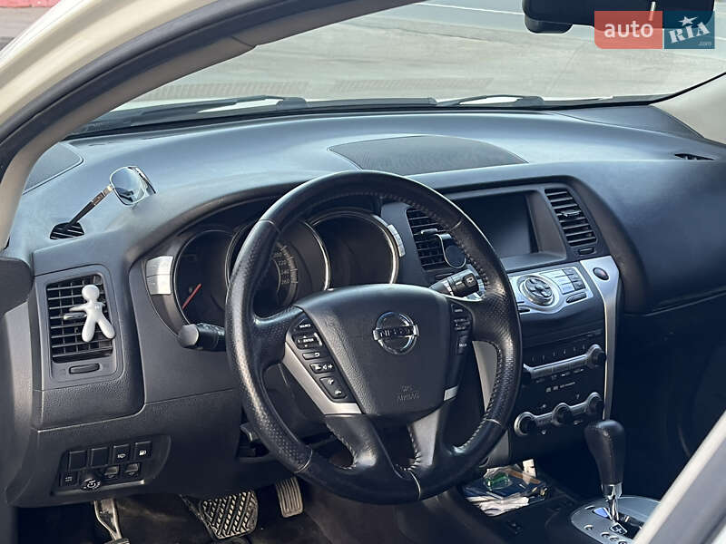 Позашляховик / Кросовер Nissan Murano 2011 в Ужгороді