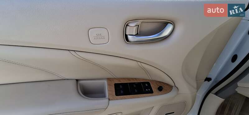 Кабриолет Nissan Murano 2013 в Киеве