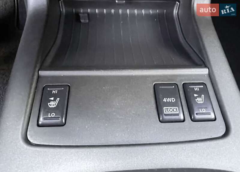 Позашляховик / Кросовер Nissan Murano 2010 в Одесі