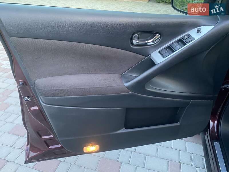 Внедорожник / Кроссовер Nissan Murano 2012 в Запорожье